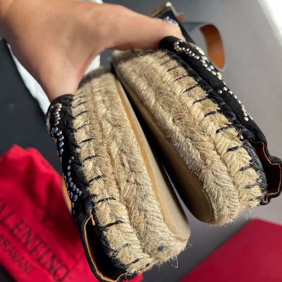 Inbox! Authentic VALENTINO GARAVANI studded butterfly suede espadrilles 9 - Picture 10 of 17